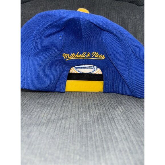 Golden State Warriors NBA Mitchell and Ness Snapback Hat Cap - Picture 3 of 5